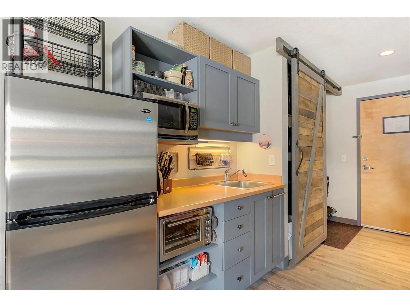 5340 Big White Road Unit# 335