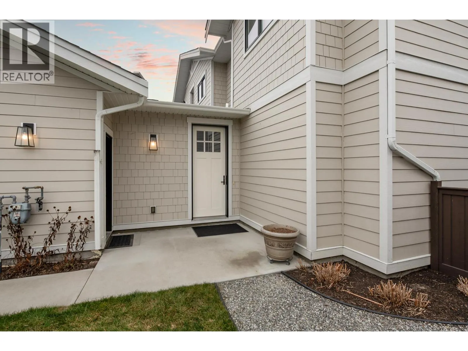 1940 KLO Road Unit# 7