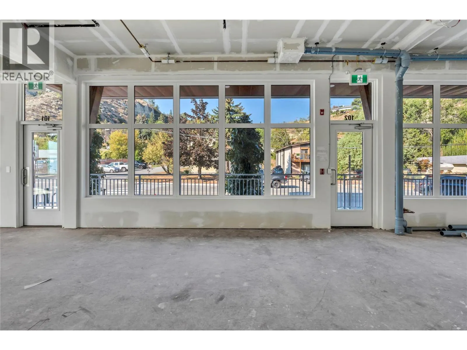 13417 Lakeshore Drive S Unit# 101