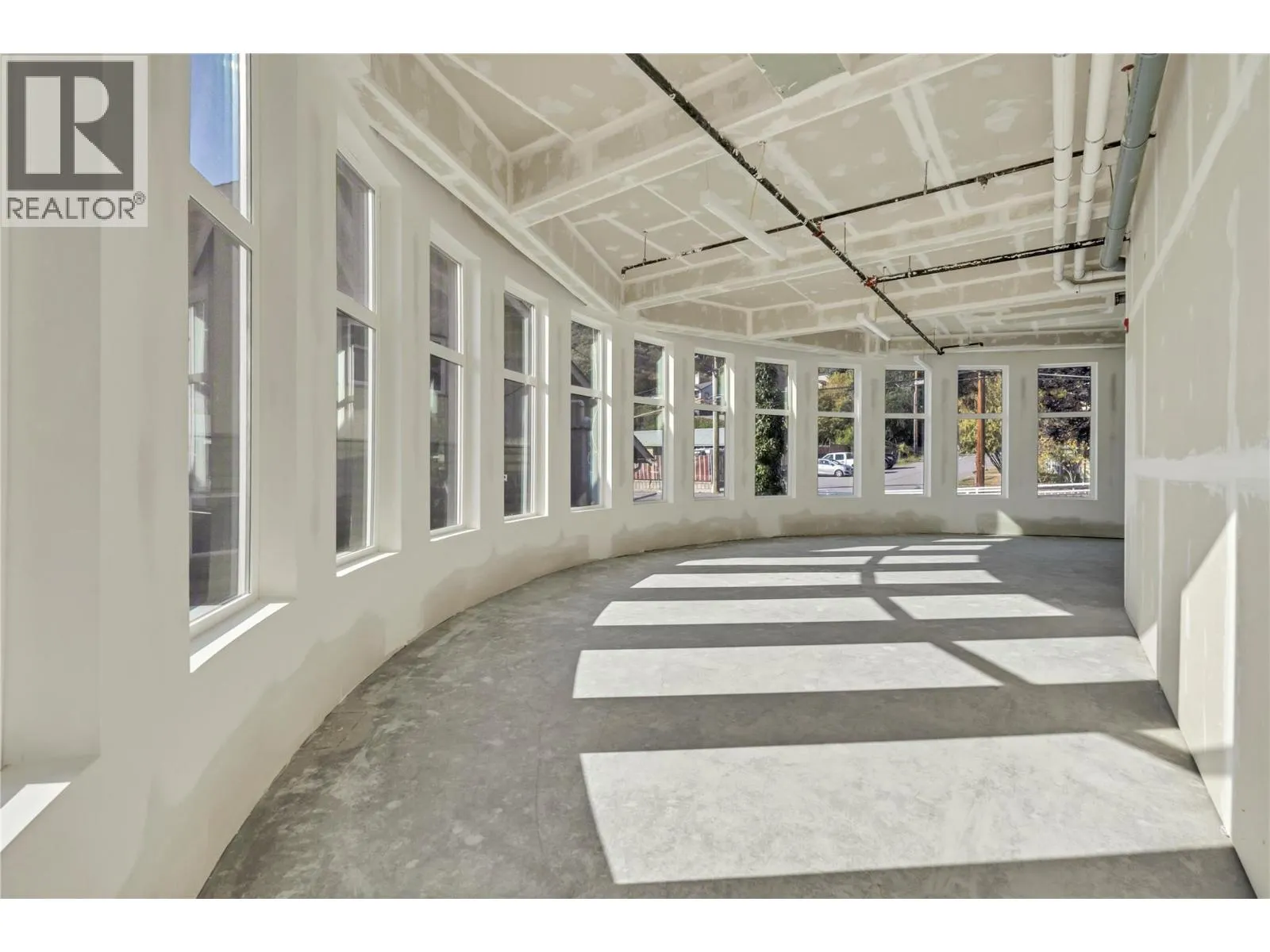 13417 Lakeshore Drive S Unit# 101