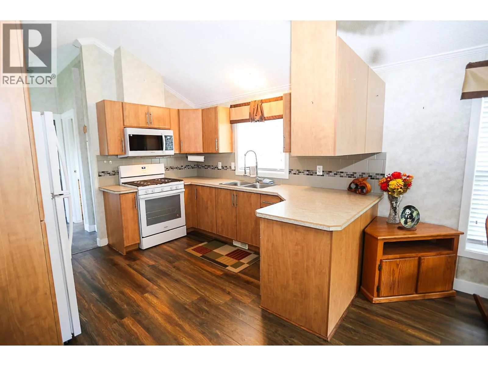 3700 Louis Creek Road Unit# 2