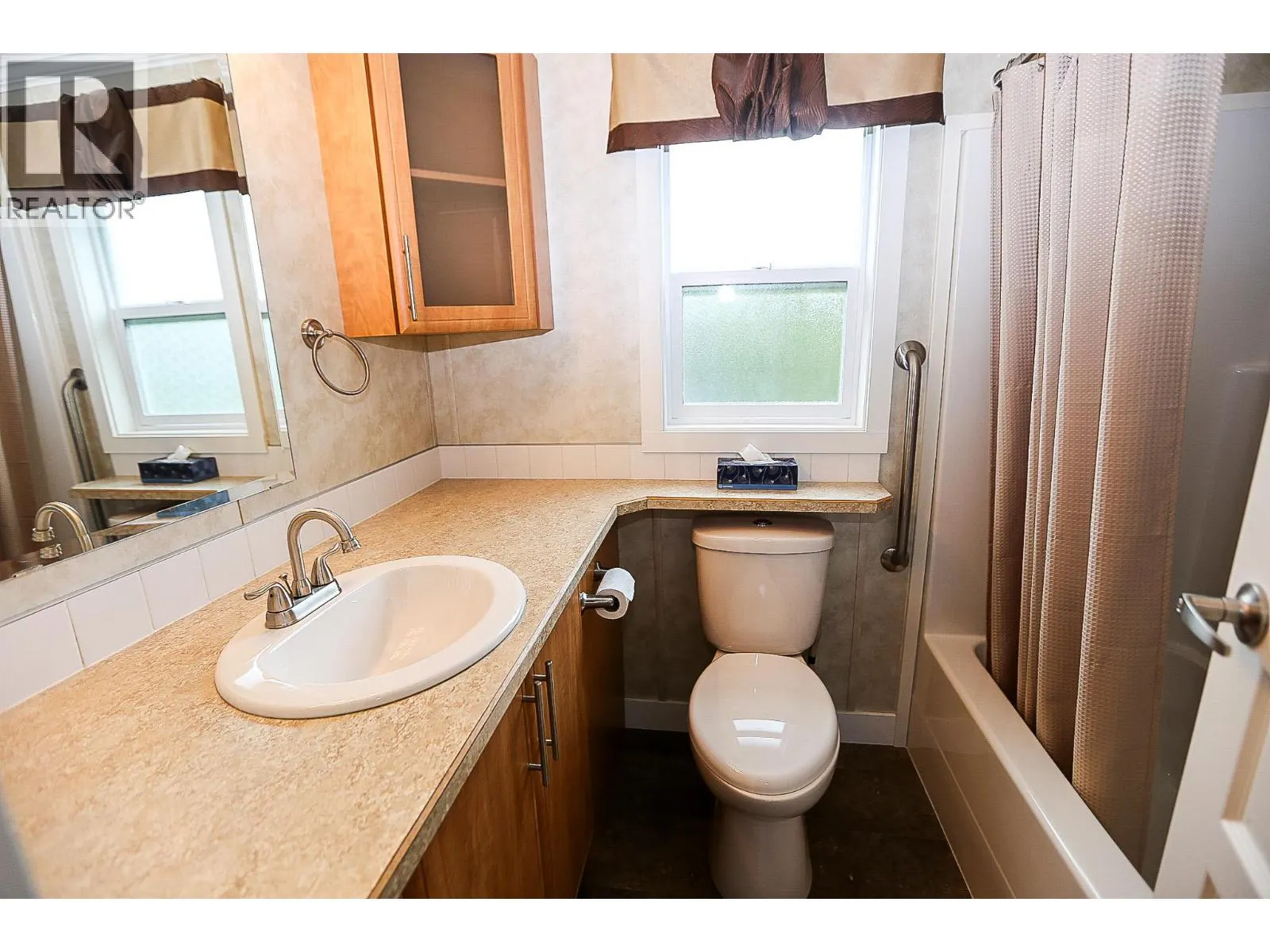 3700 Louis Creek Road Unit# 2