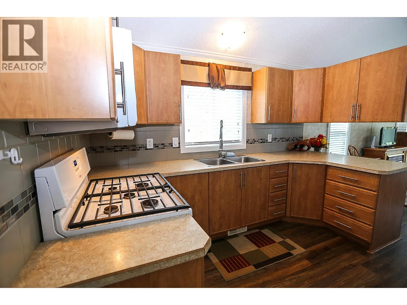 3700 Louis Creek Road Unit# 2