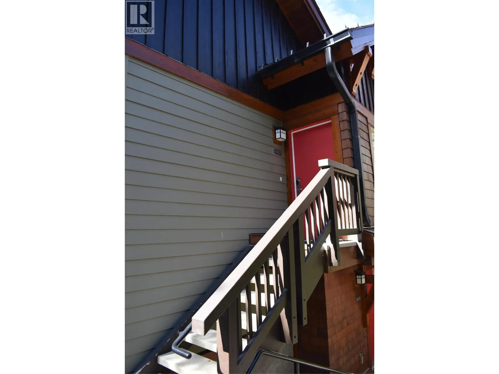 2049 Summit Drive Unit# 422 C