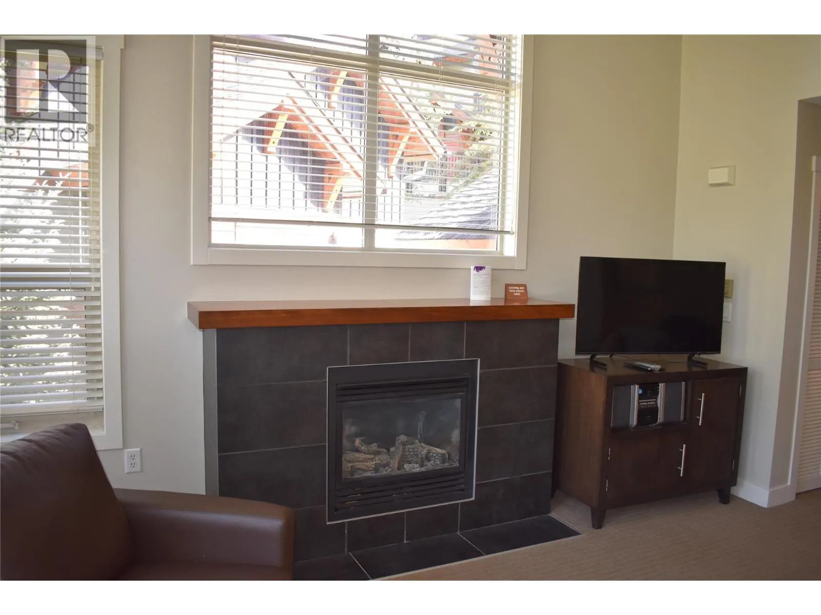 2049 Summit Drive Unit# 422 C