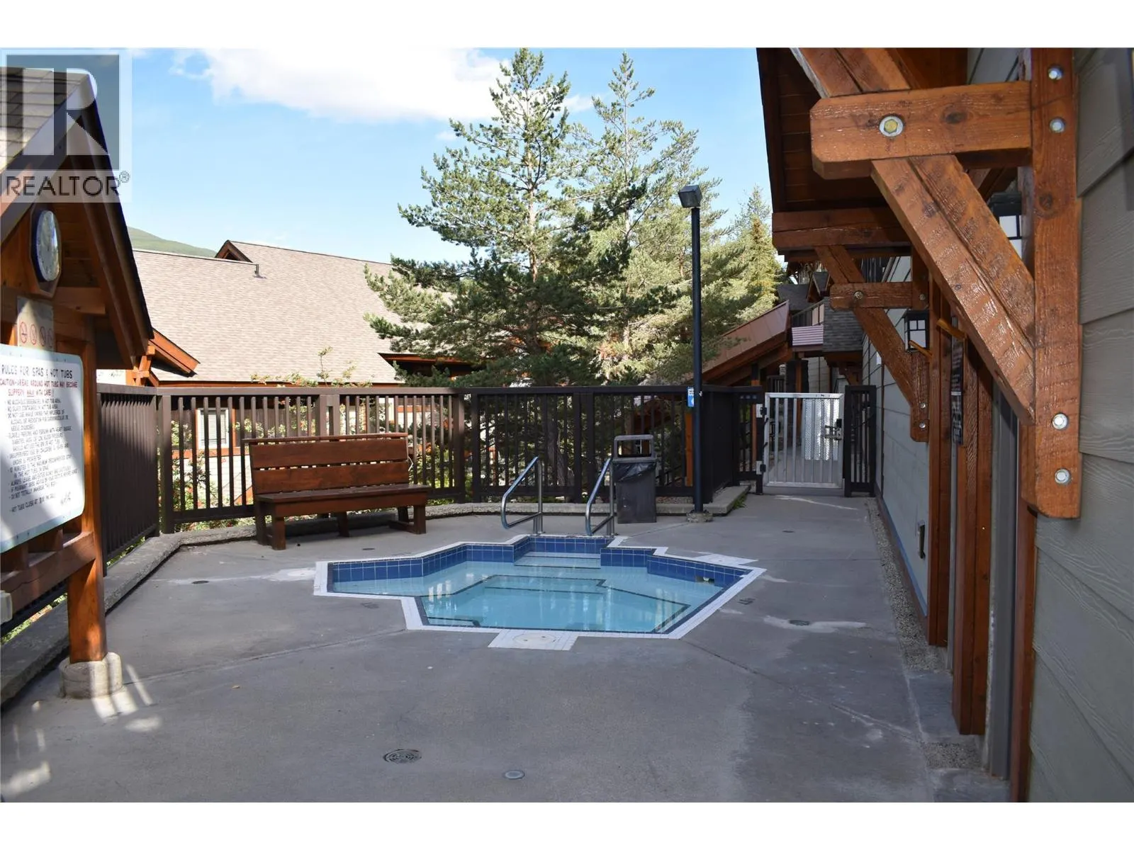 2049 Summit Drive Unit# 422 C