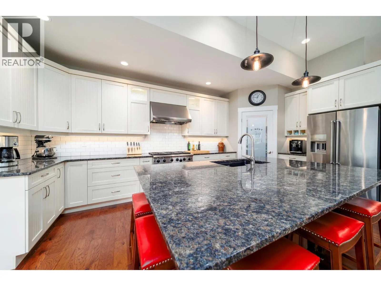 13053 Shoreline Drive