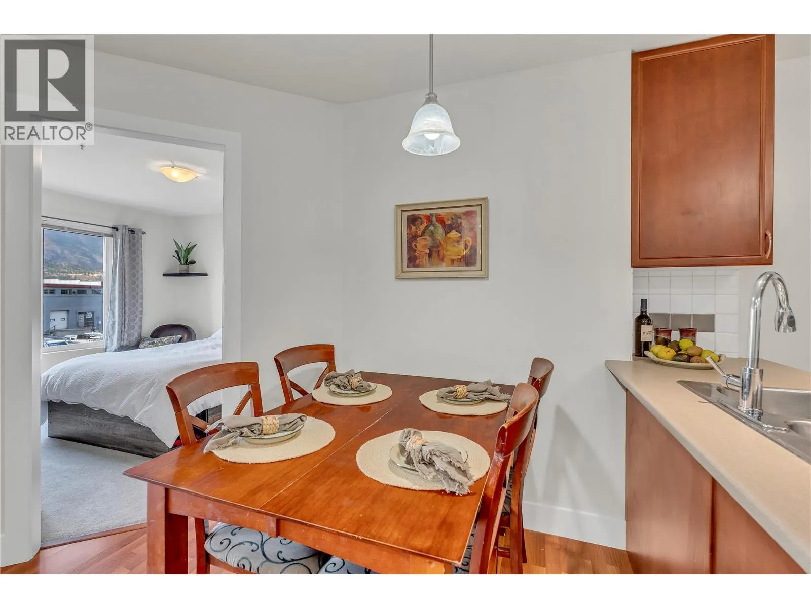 246 HASTINGS Avenue Unit# 216