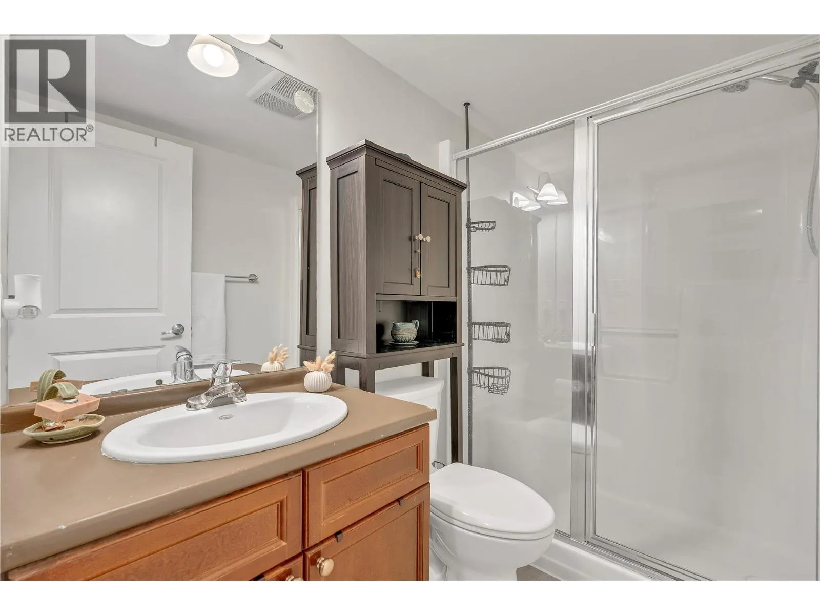 246 HASTINGS Avenue Unit# 216