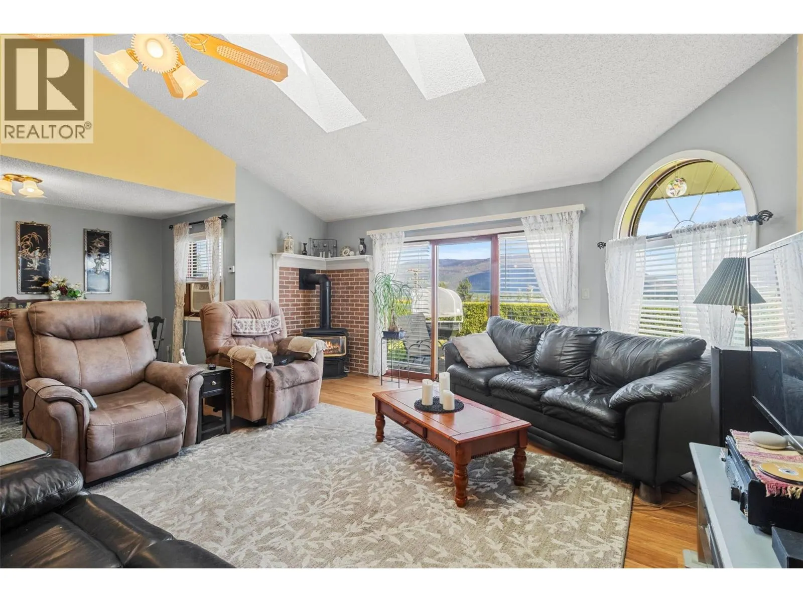 1215 Notch Hill Road Unit# 7