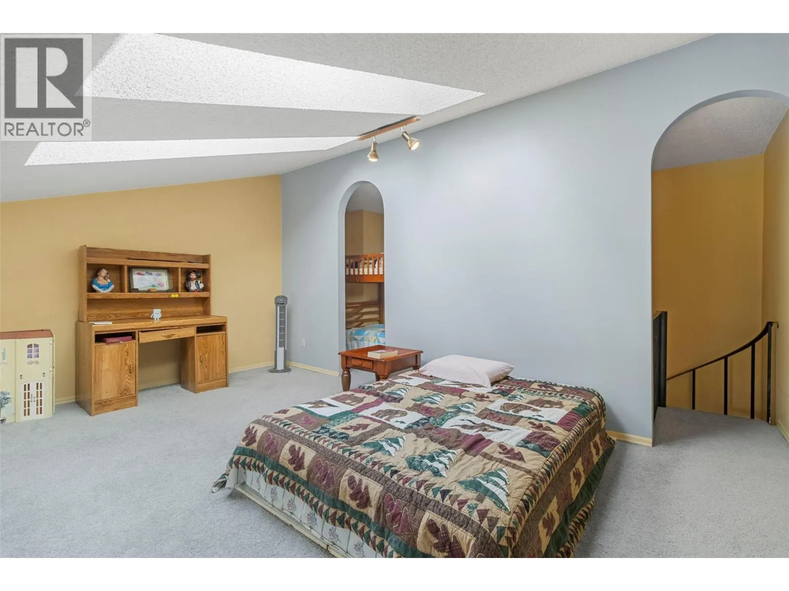 1215 Notch Hill Road Unit# 7