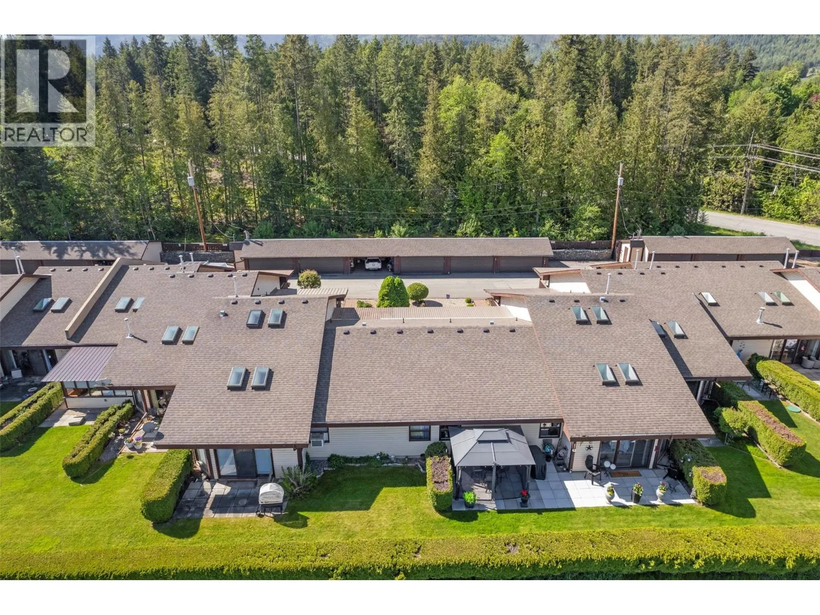 1215 Notch Hill Road Unit# 7