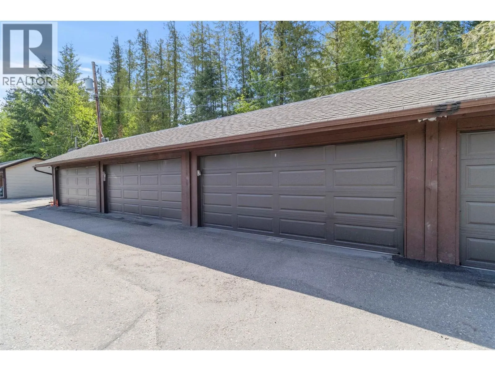 1215 Notch Hill Road Unit# 7