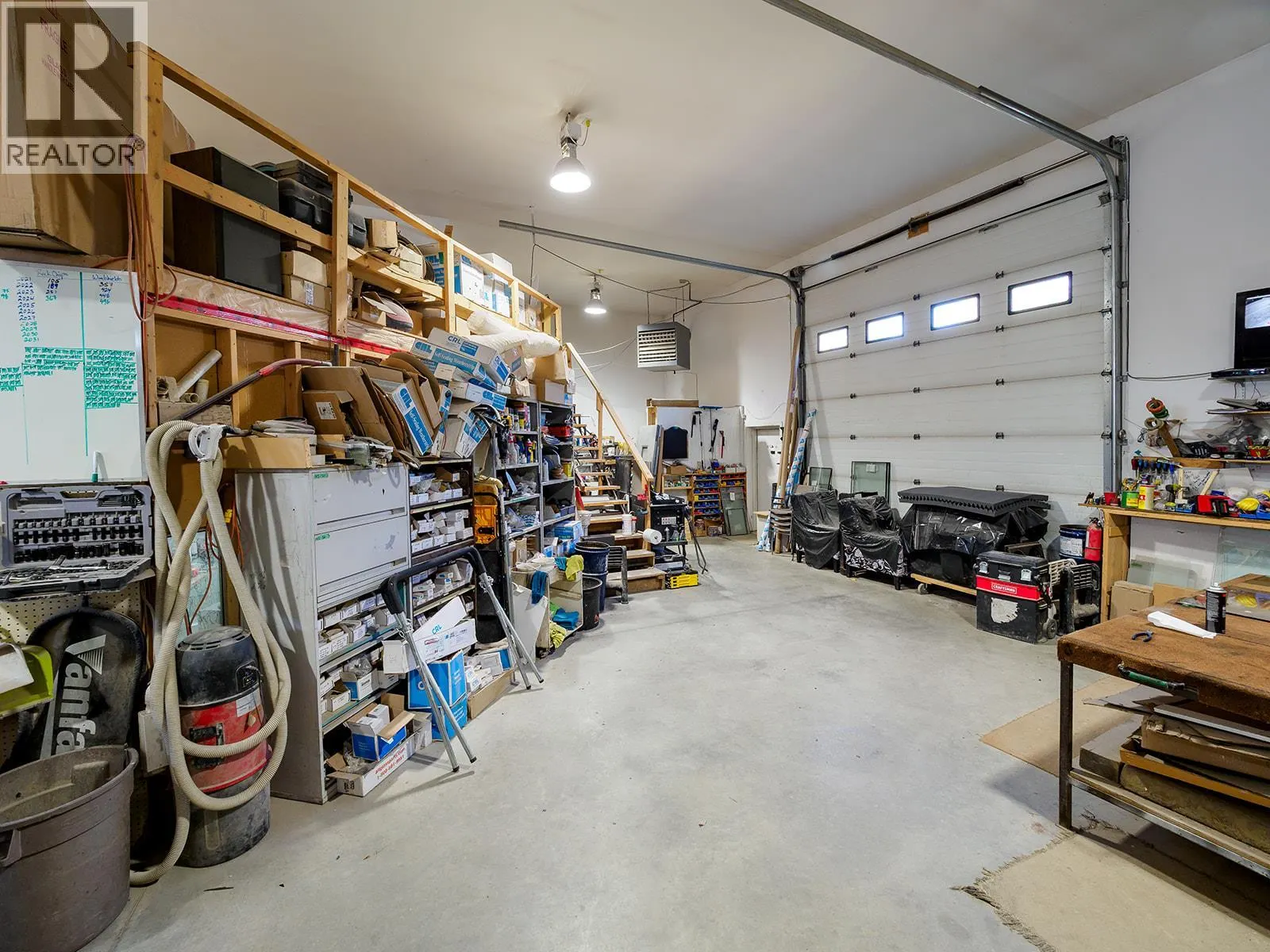 819 9th Street N