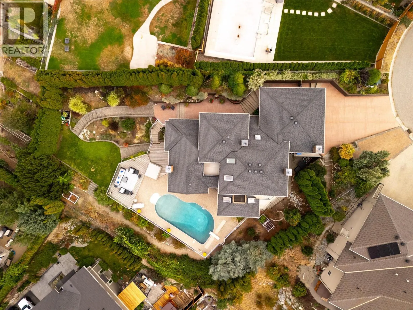 925 Westpoint Place