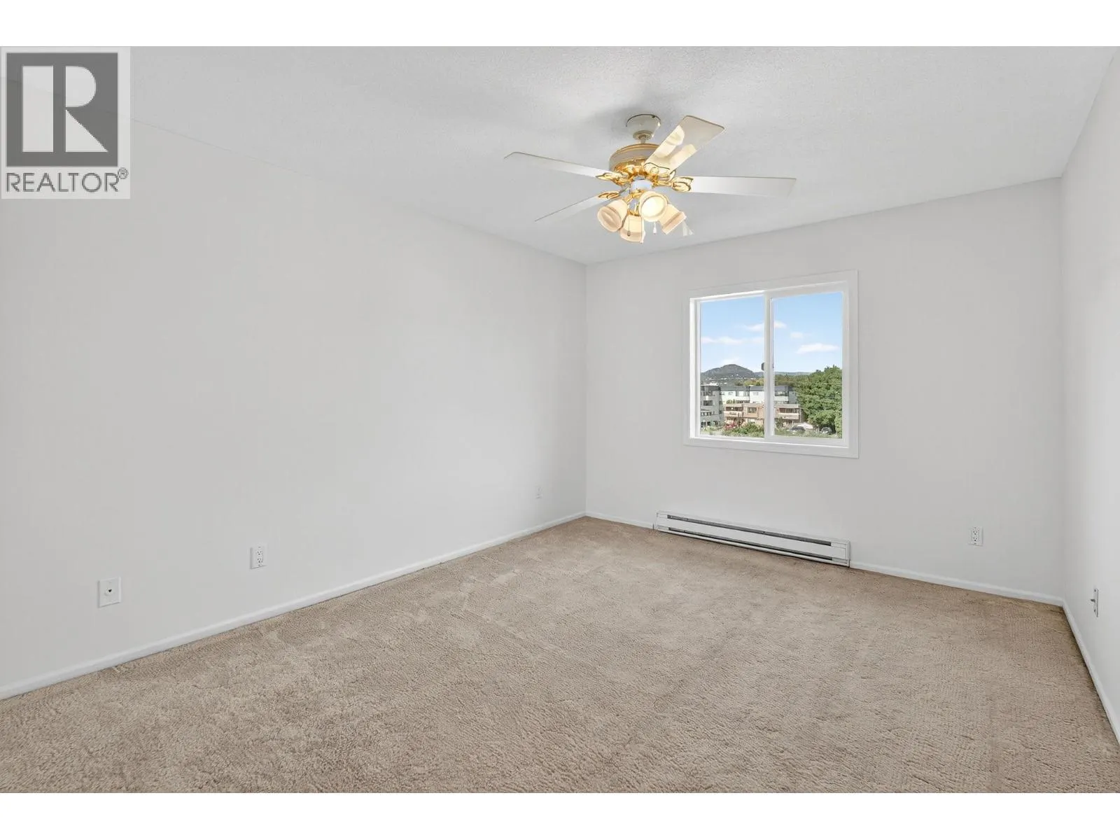 1249 Pacific Avenue Unit# 302