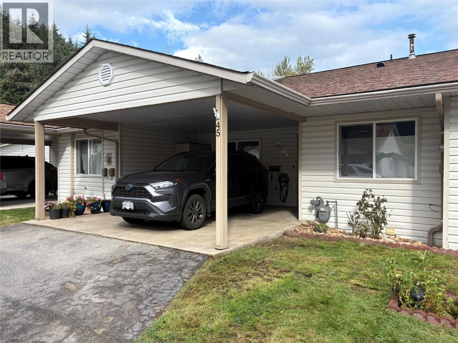 2210 Columbia Avenue Unit# 45