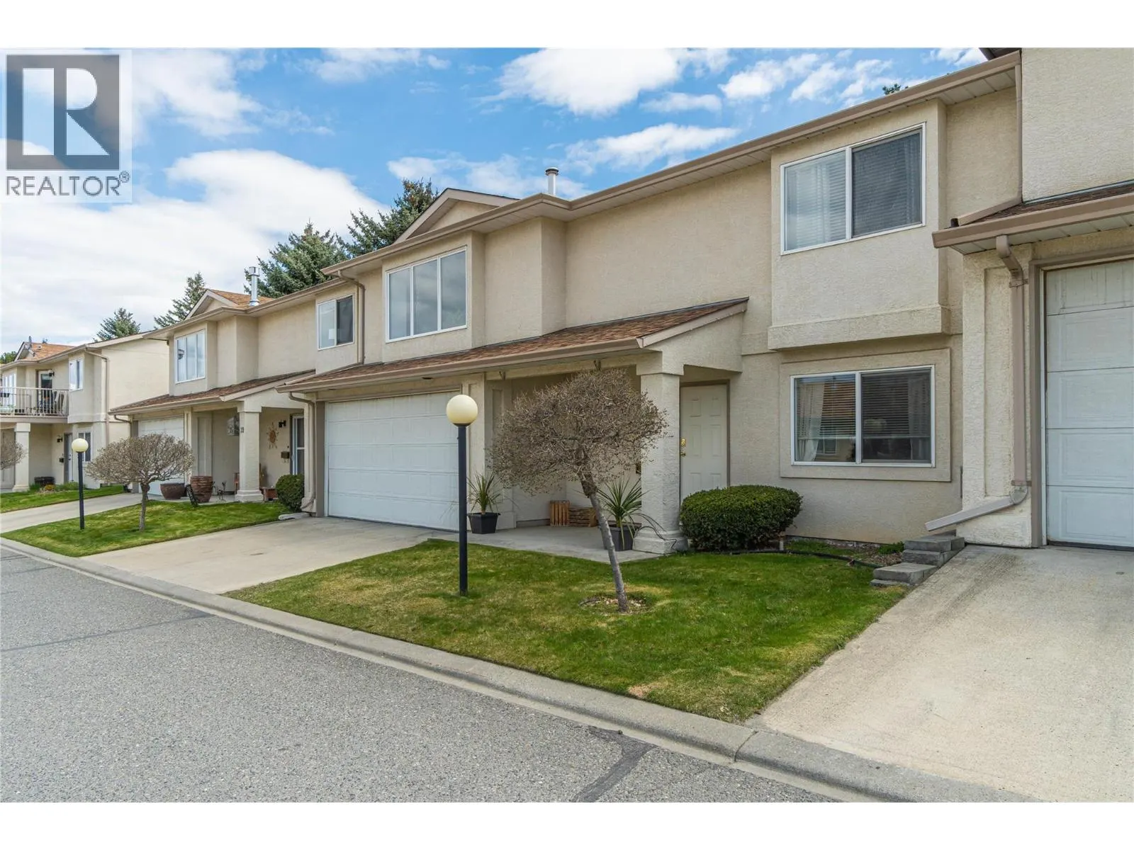 1950 BRAEVIEW Place Unit# 40