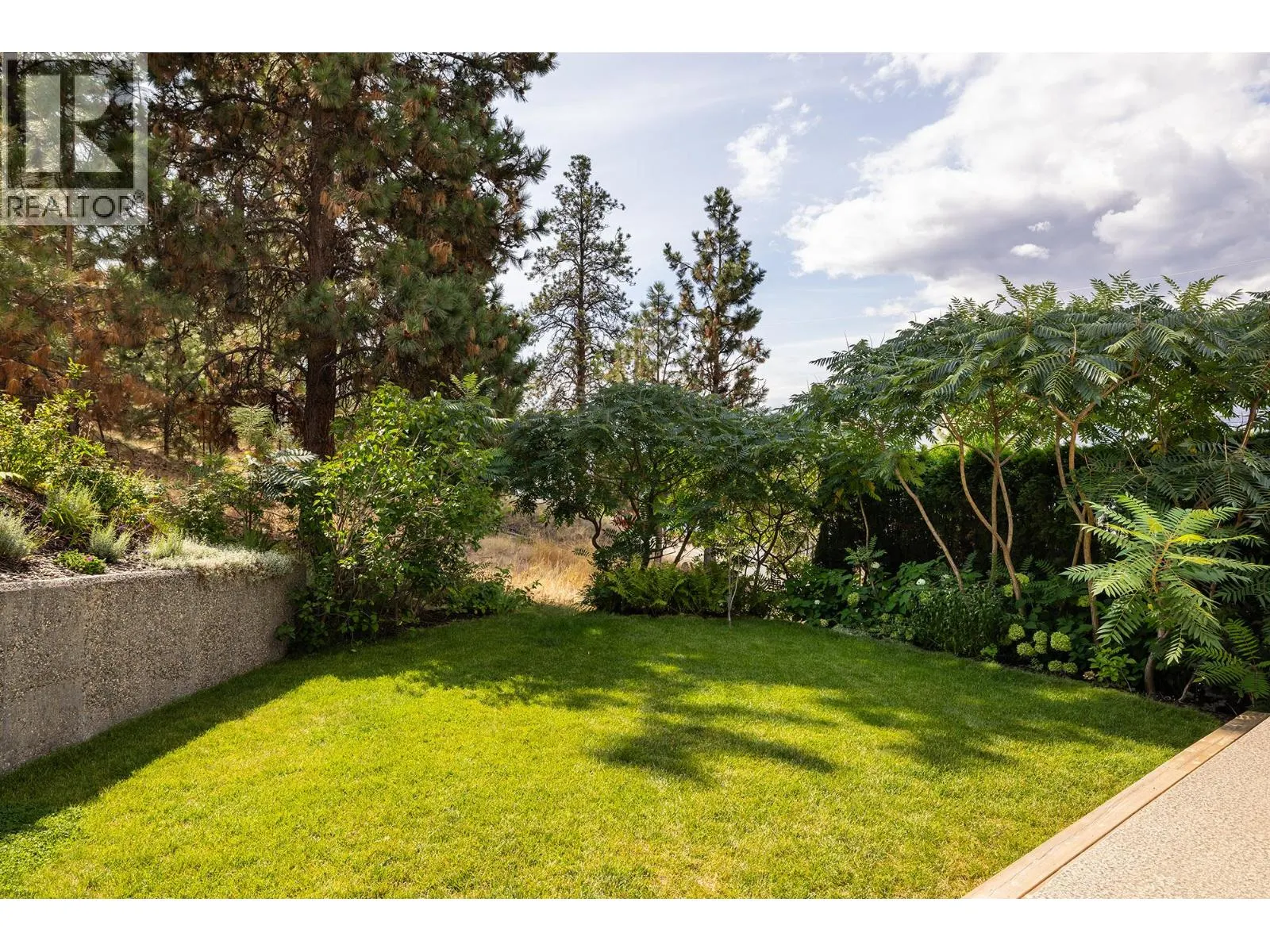 10837 Okanagan Centre Road W