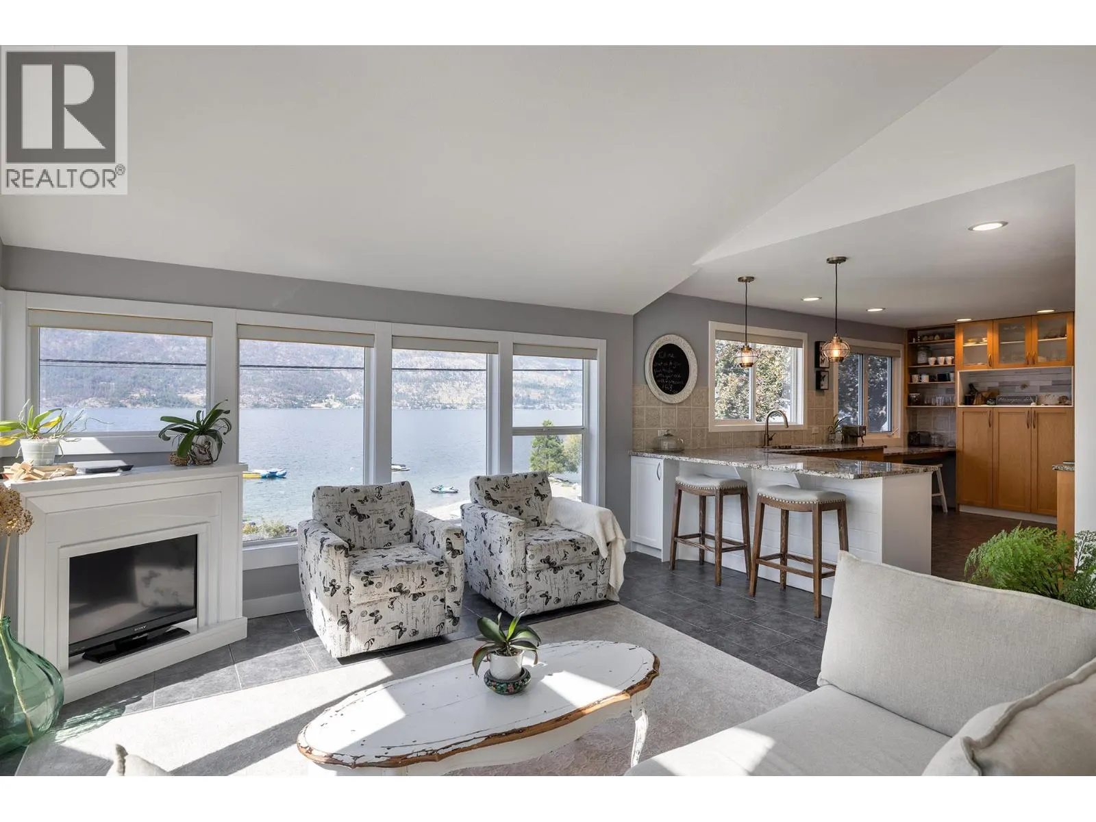 10837 Okanagan Centre Road W