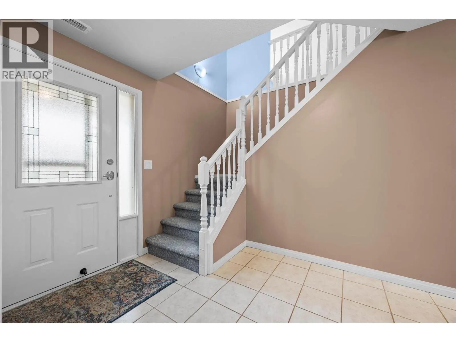 1950 BRAEVIEW Place Unit# 32