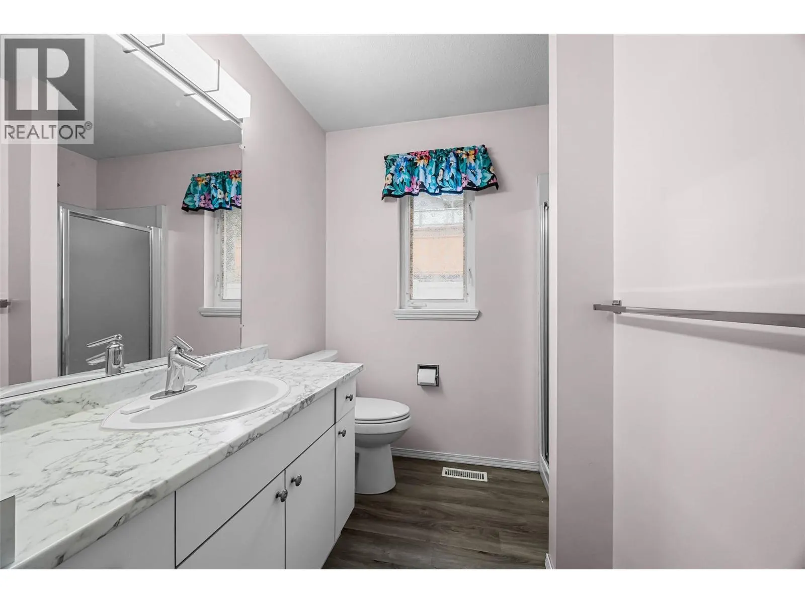 1950 BRAEVIEW Place Unit# 32