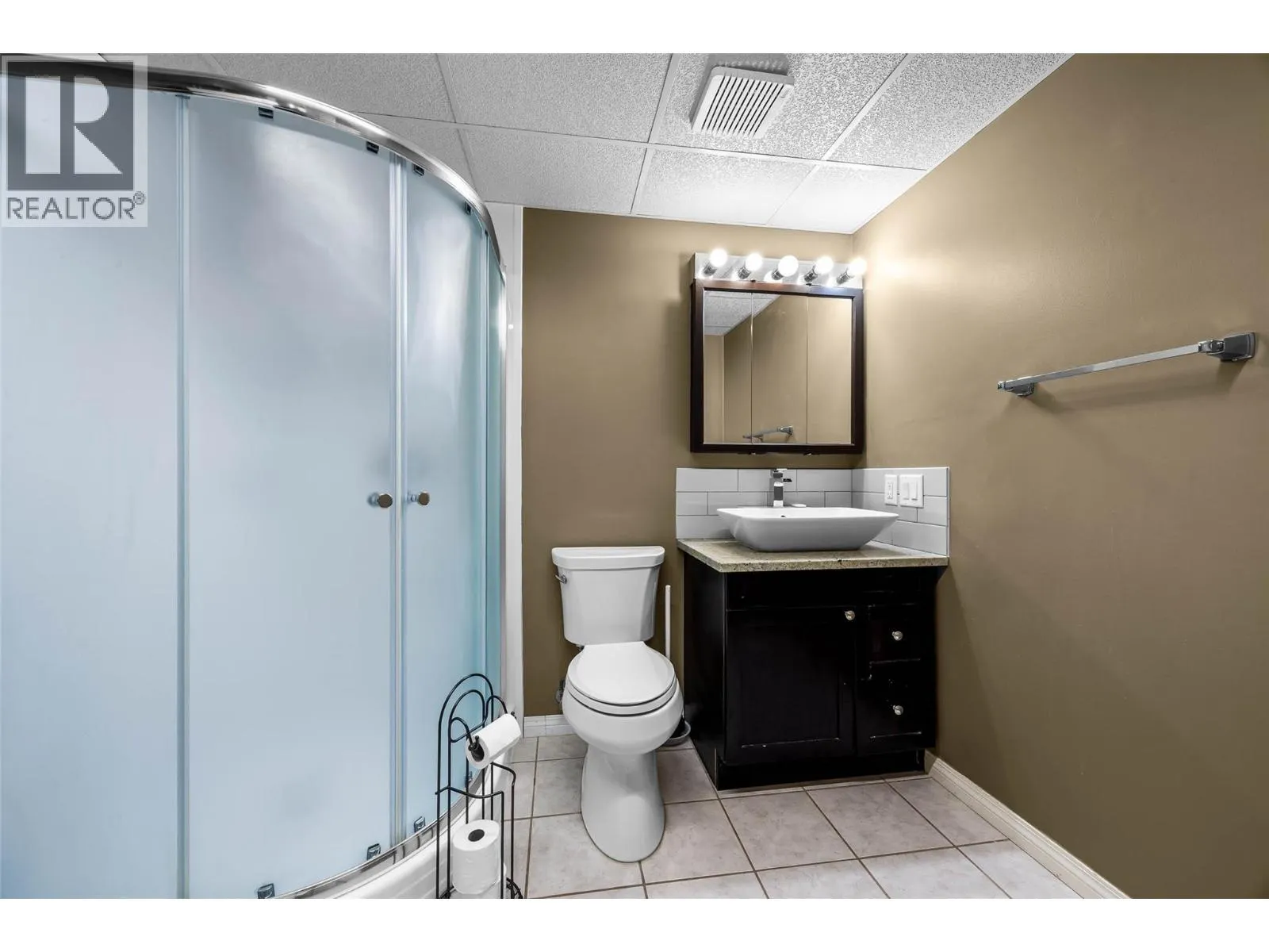 1950 BRAEVIEW Place Unit# 32