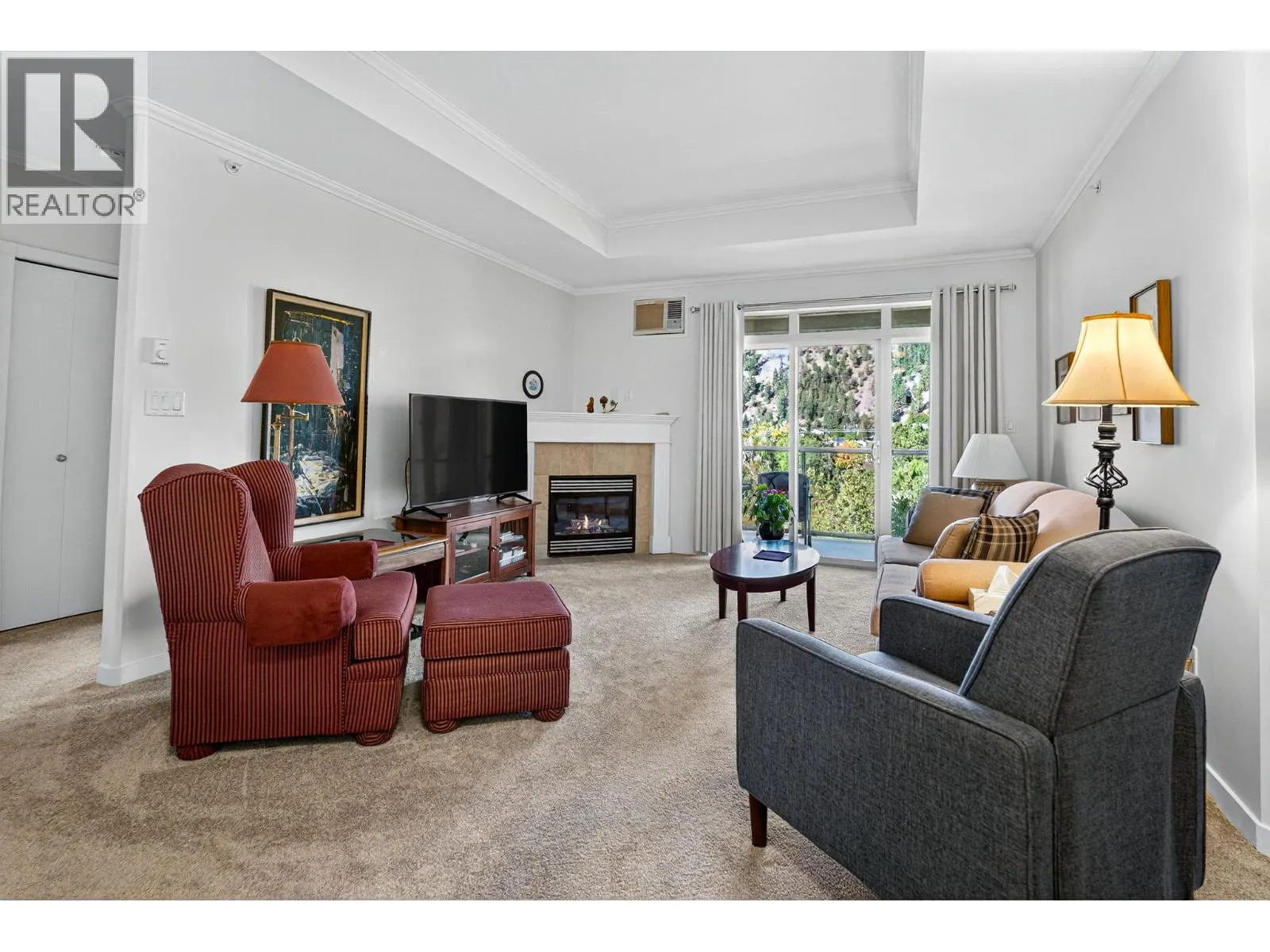 303 Whitman Road Unit# 406