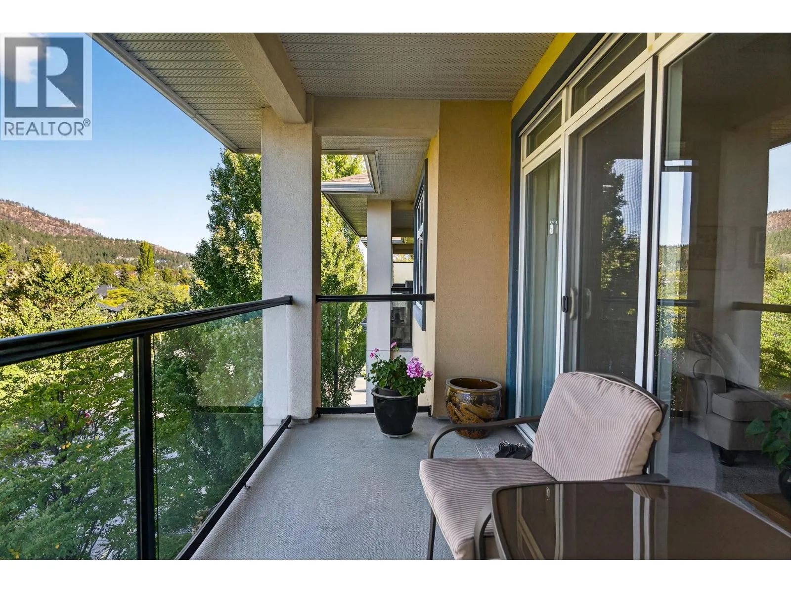303 Whitman Road Unit# 406