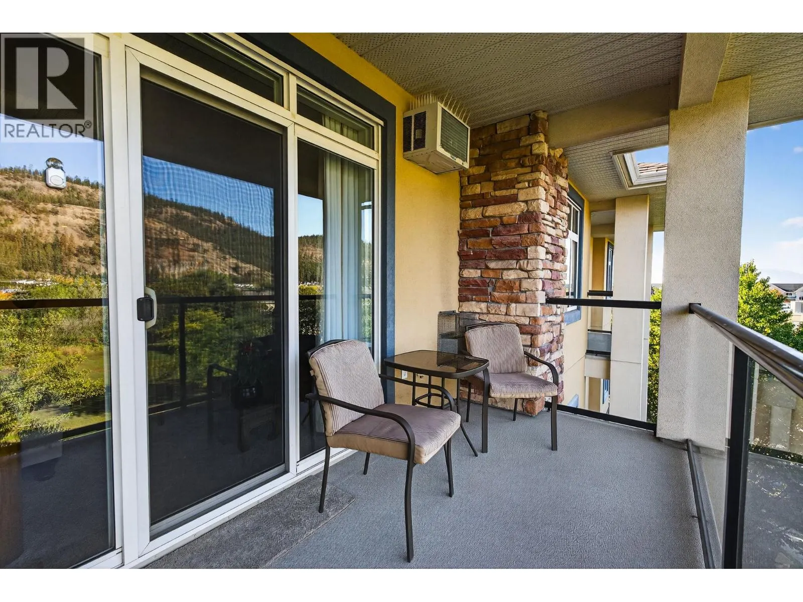 303 Whitman Road Unit# 406
