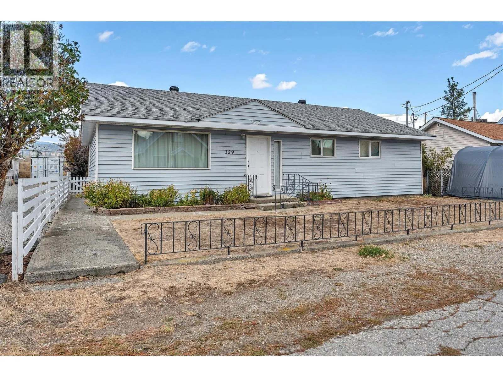 329 Billiter Avenue