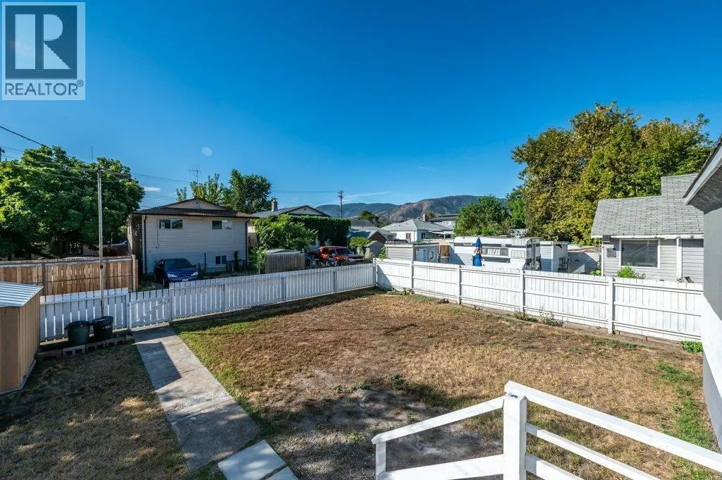470 Heales Avenue