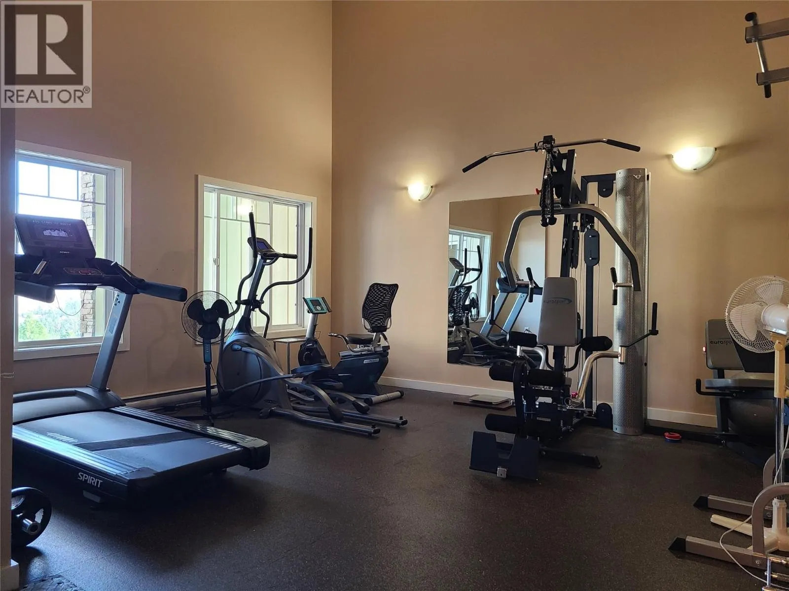 2120 Shannon Ridge Drive Unit# 302