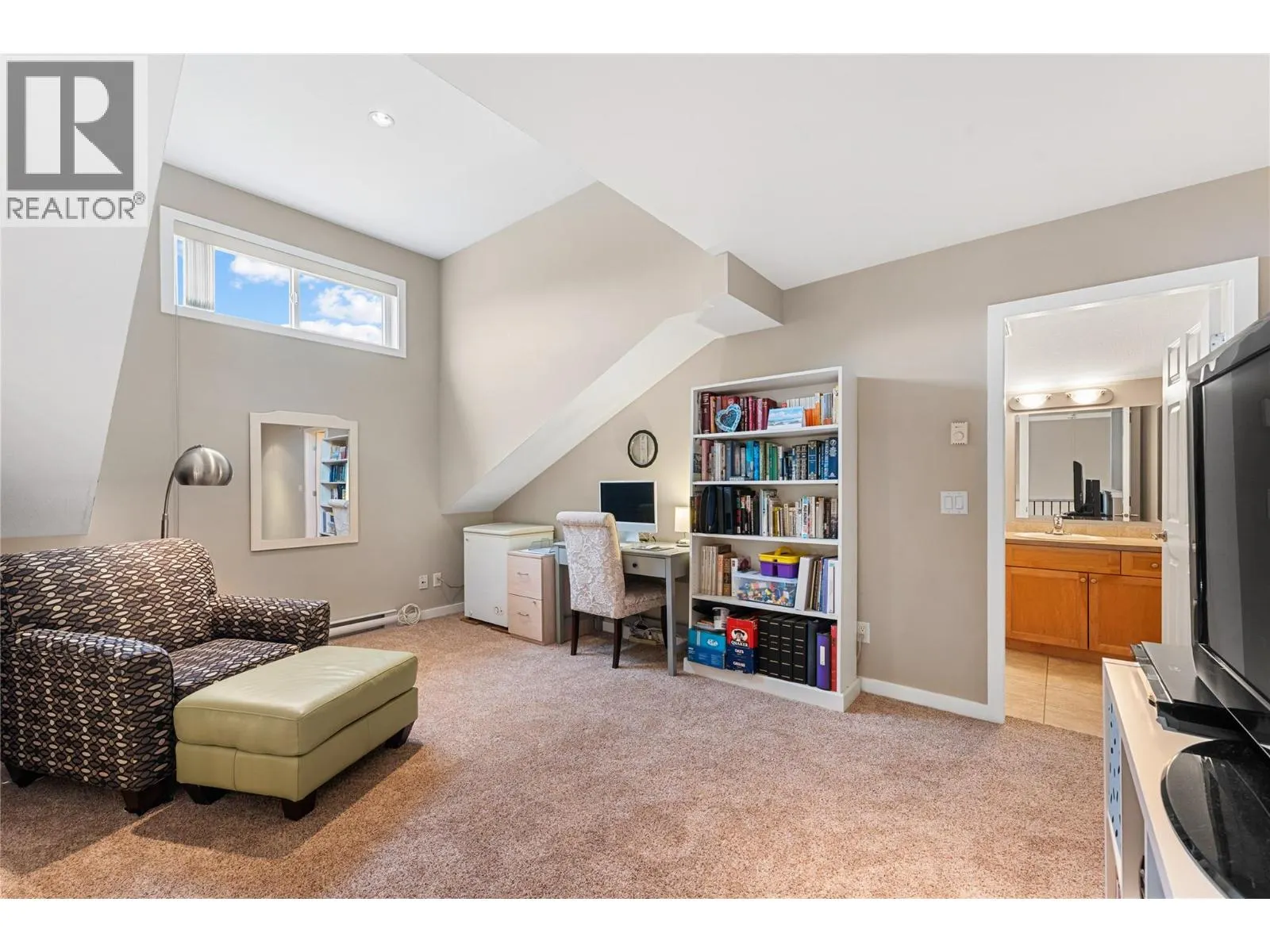 2120 Shannon Ridge Drive Unit# 302