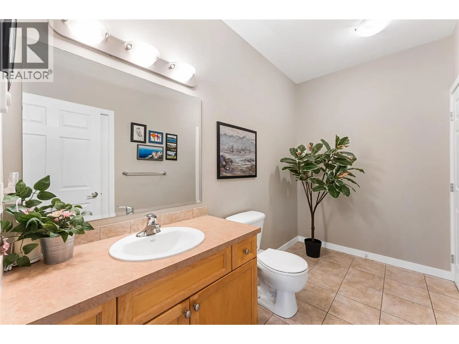 2120 Shannon Ridge Drive Unit# 302