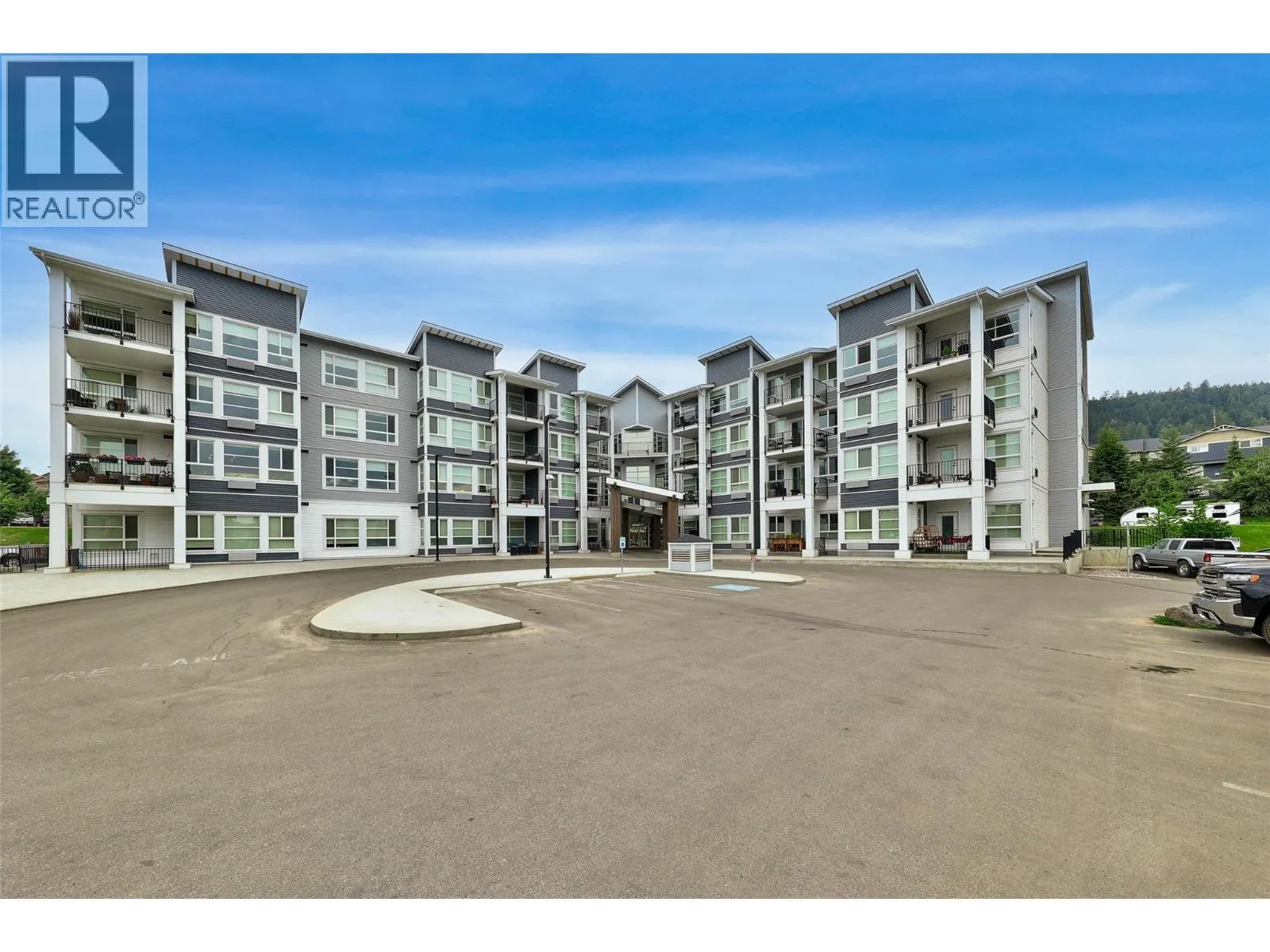 1880 HUGH ALLAN Drive Unit# 410
