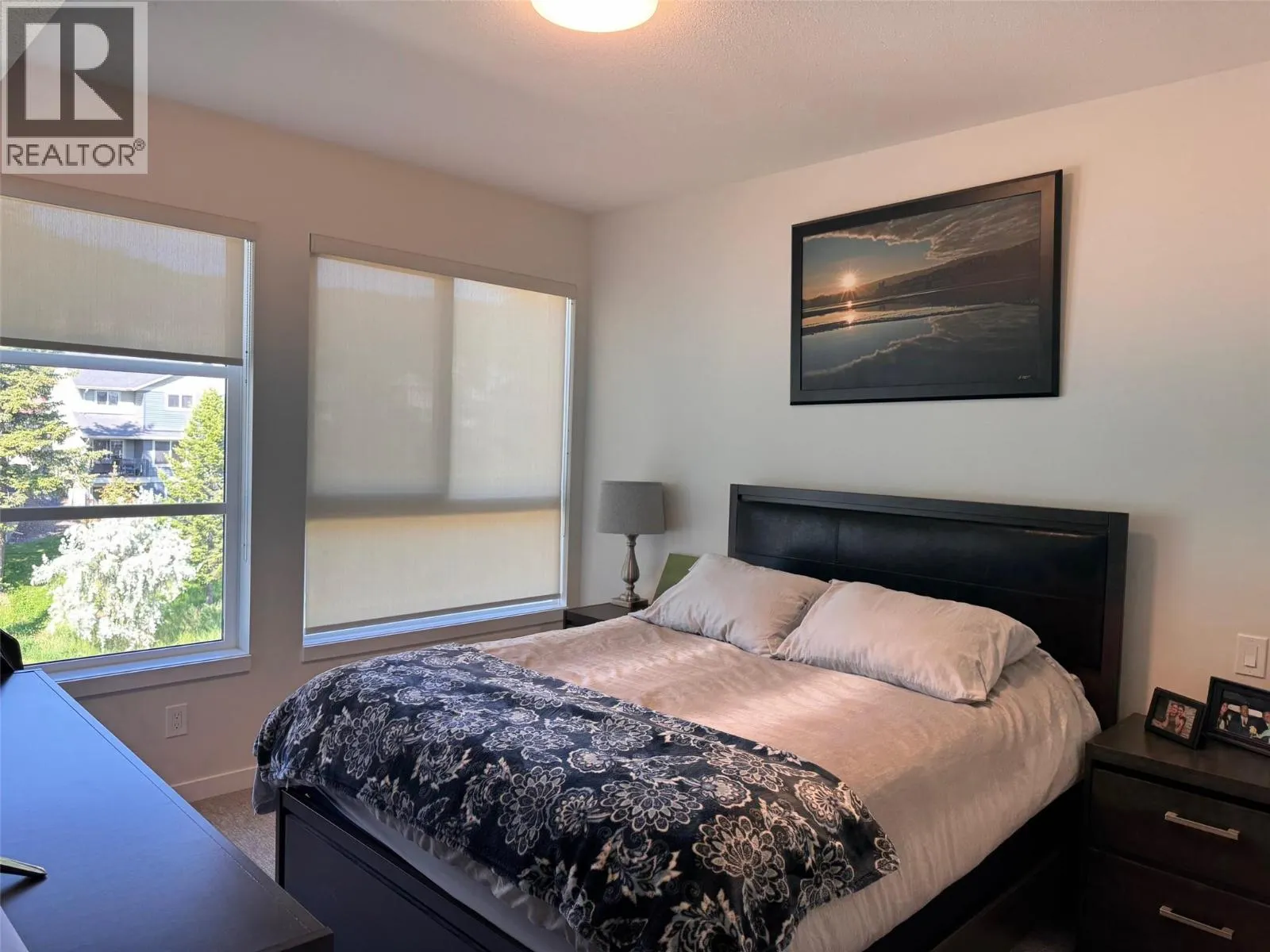 1880 HUGH ALLAN Drive Unit# 410