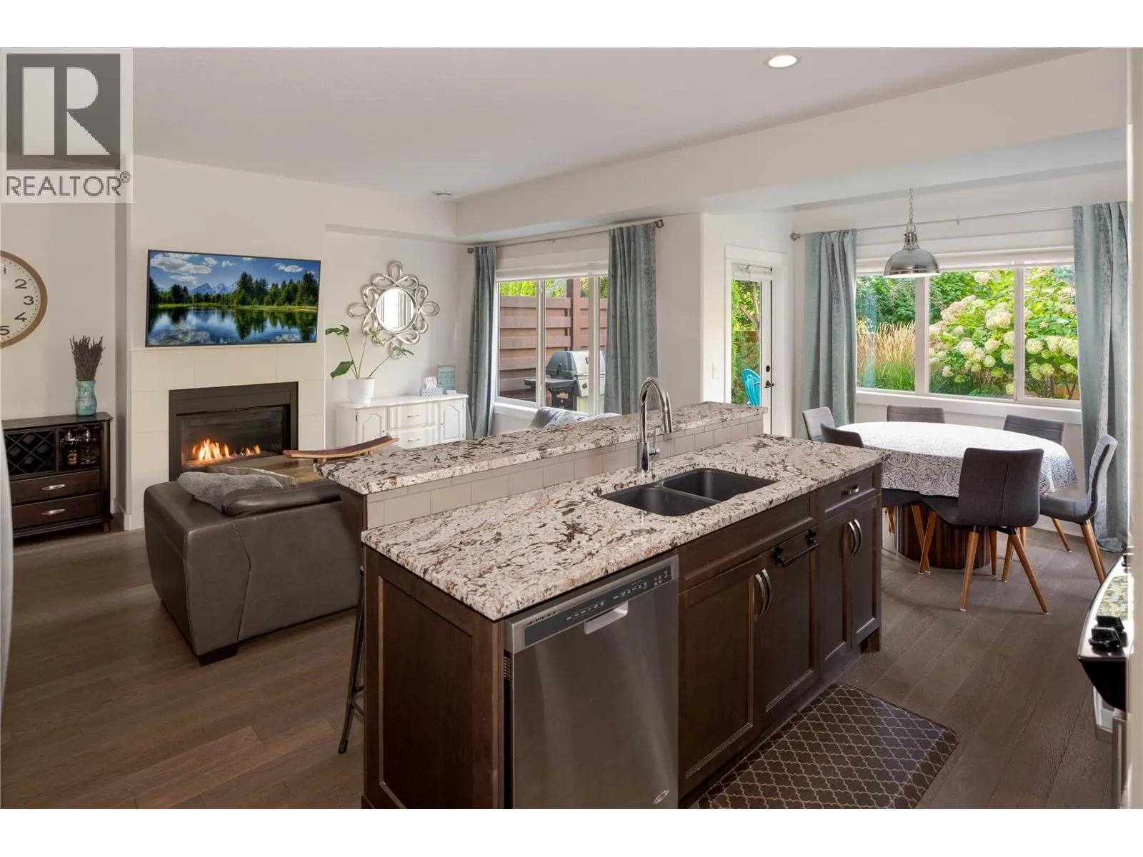 3350 Woodsdale Road Unit# 703