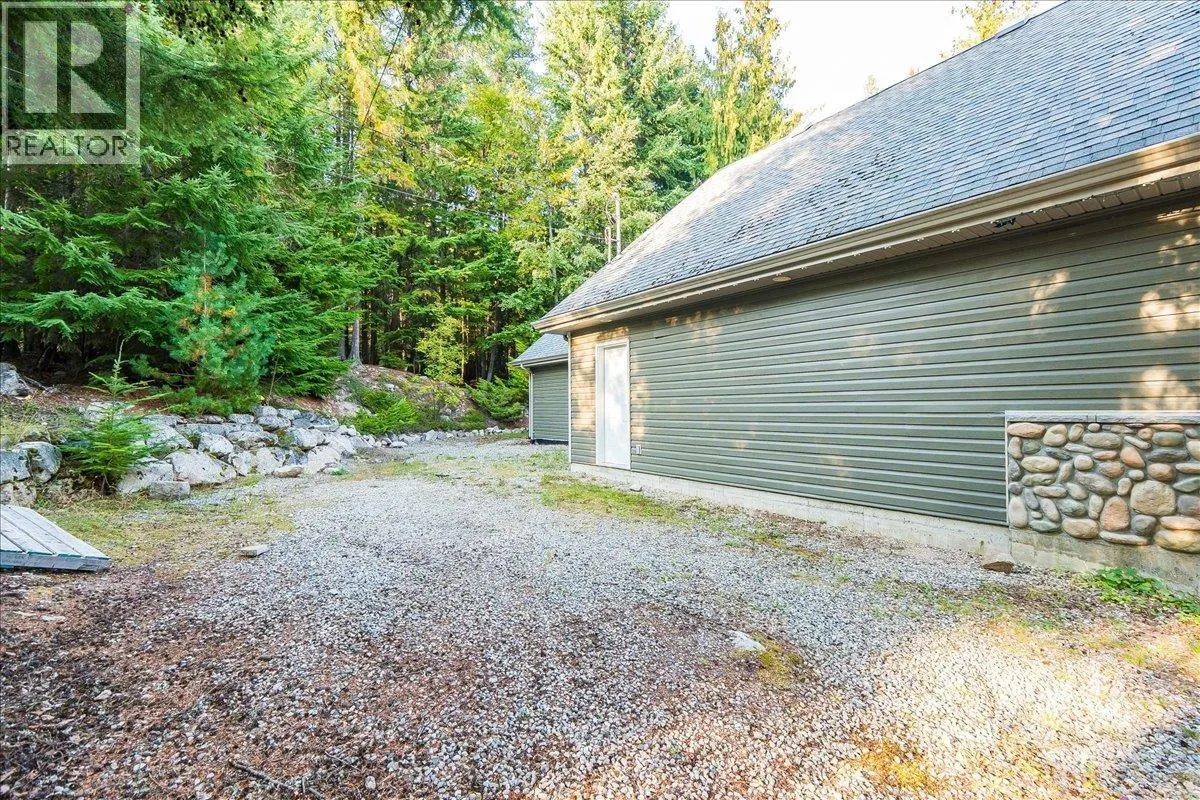 2283 Crystal Springs Road