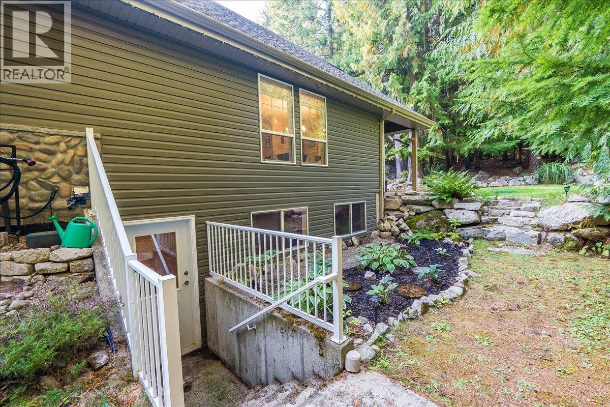 2283 Crystal Springs Road