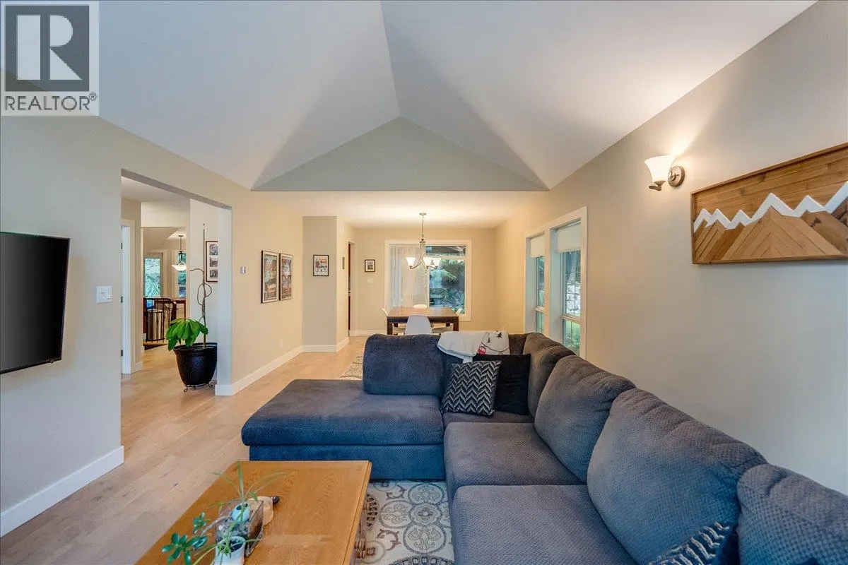 2283 Crystal Springs Road