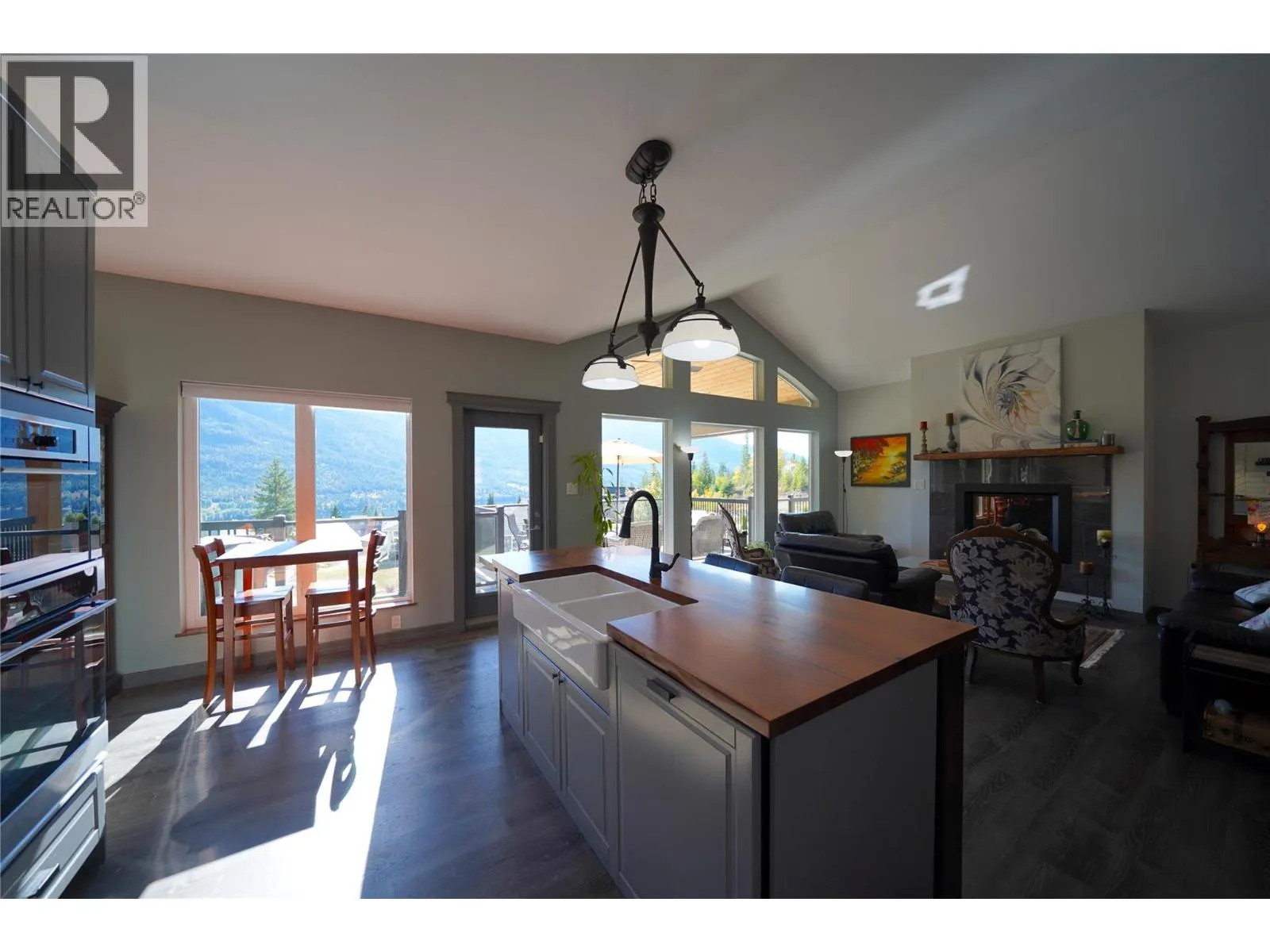 440 Buriview Drive Drive