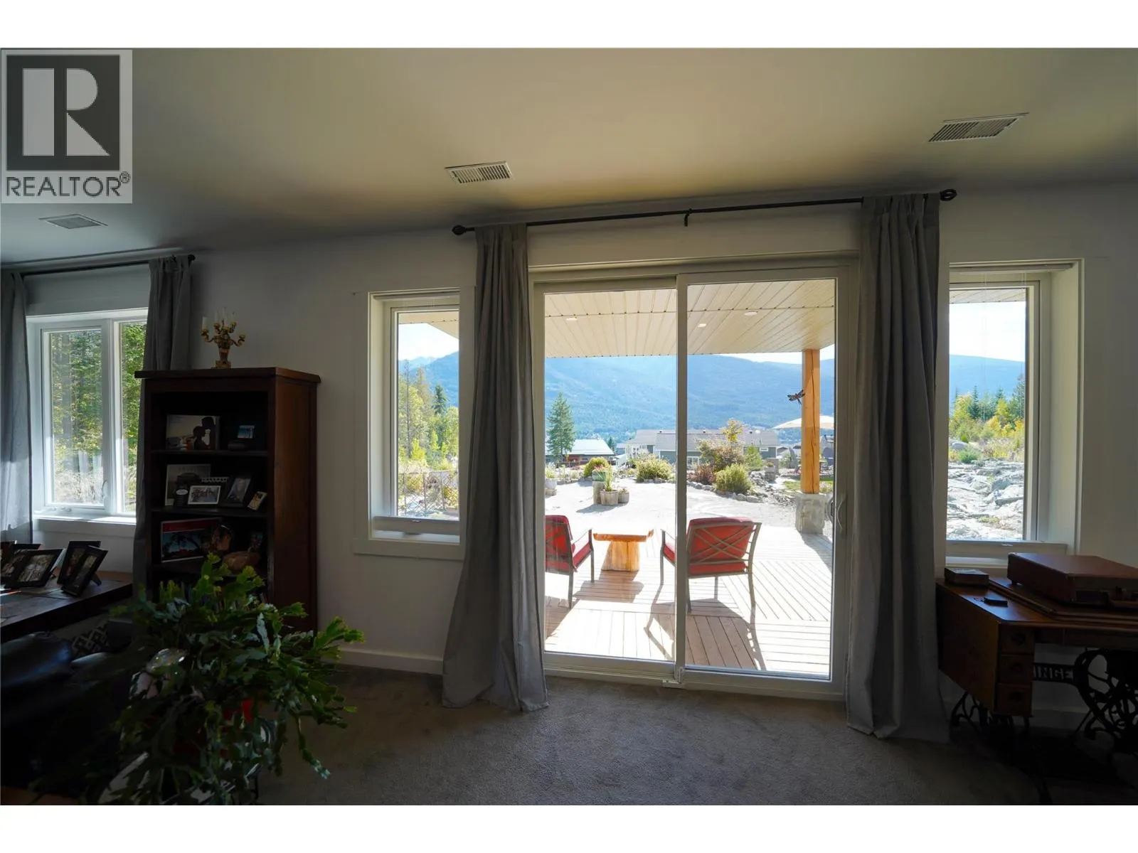 440 Buriview Drive Drive