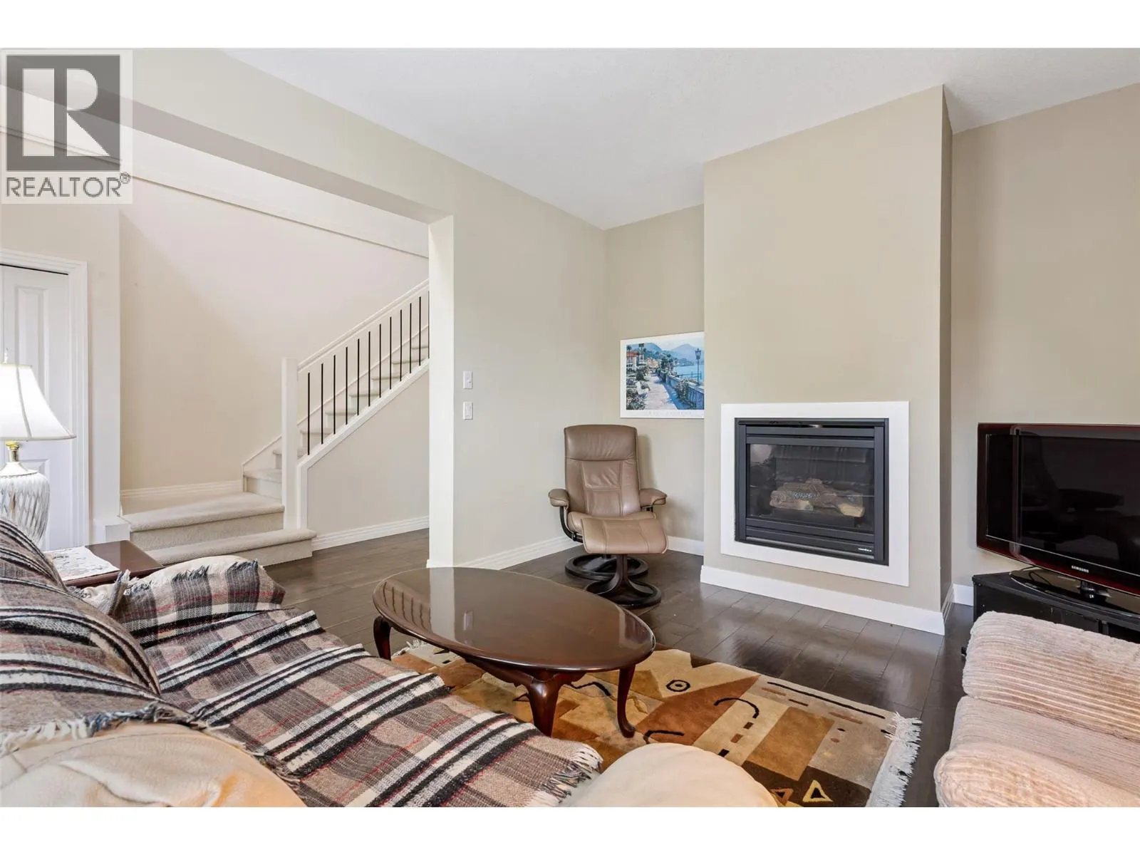 328 Providence Avenue Unit# 6