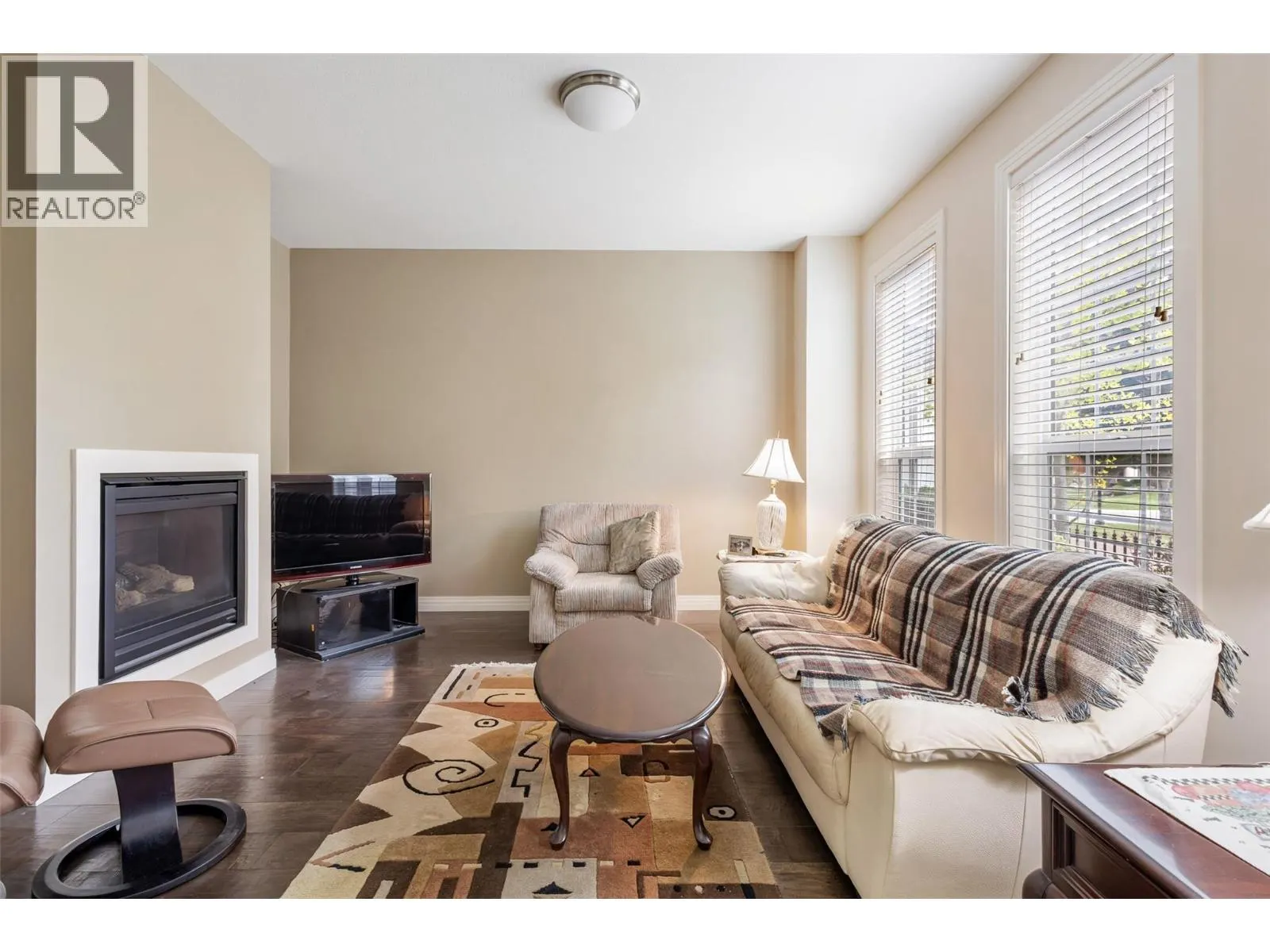 328 Providence Avenue Unit# 6