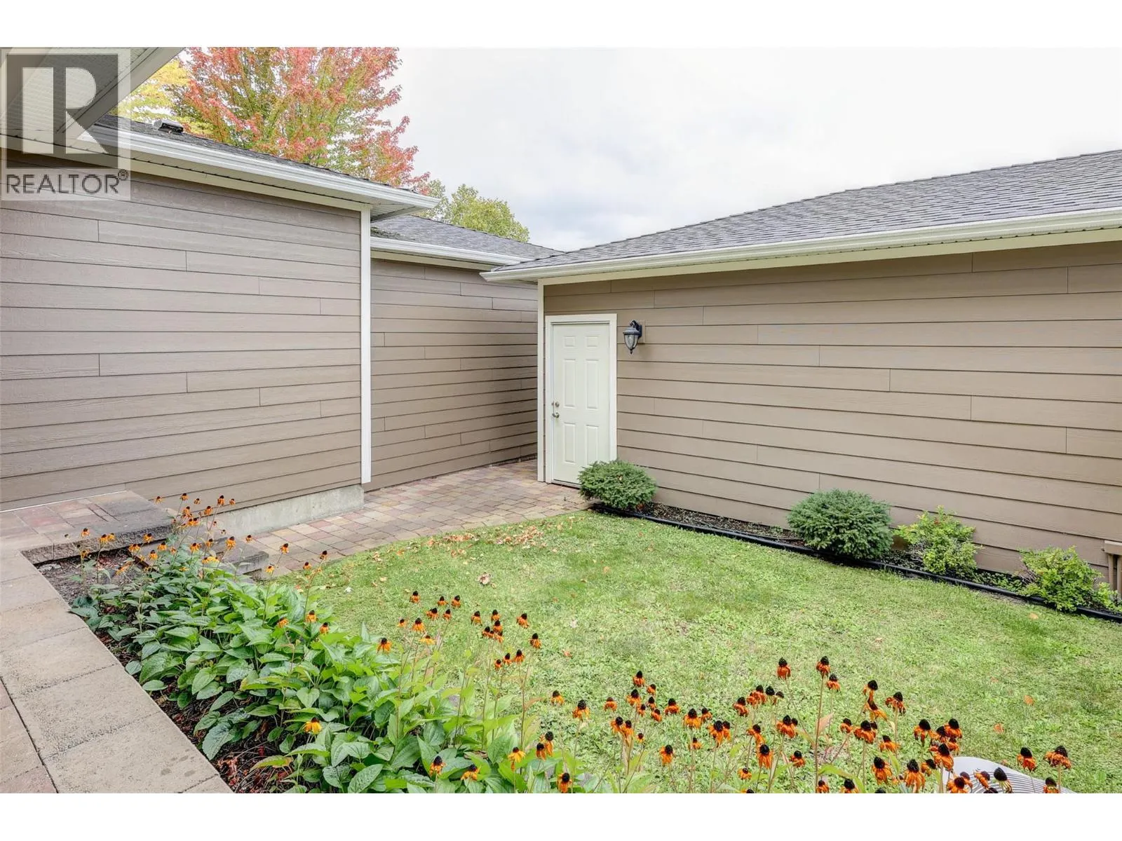 328 Providence Avenue Unit# 6