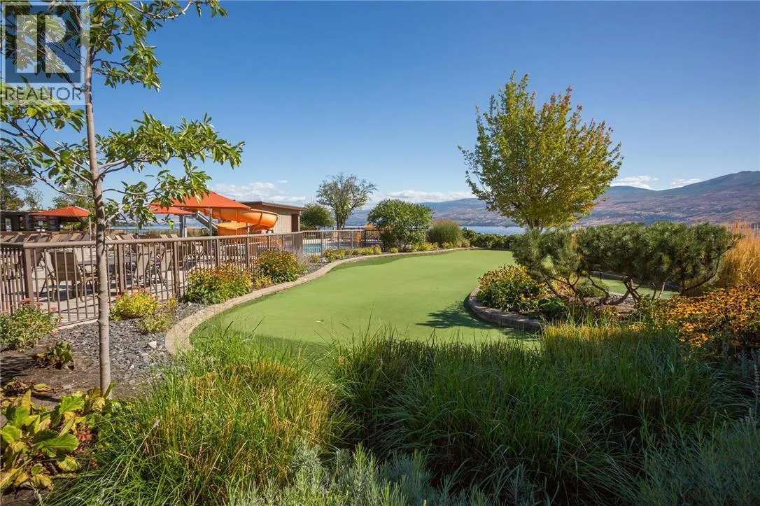 4205 Gellatly Road Unit# 238