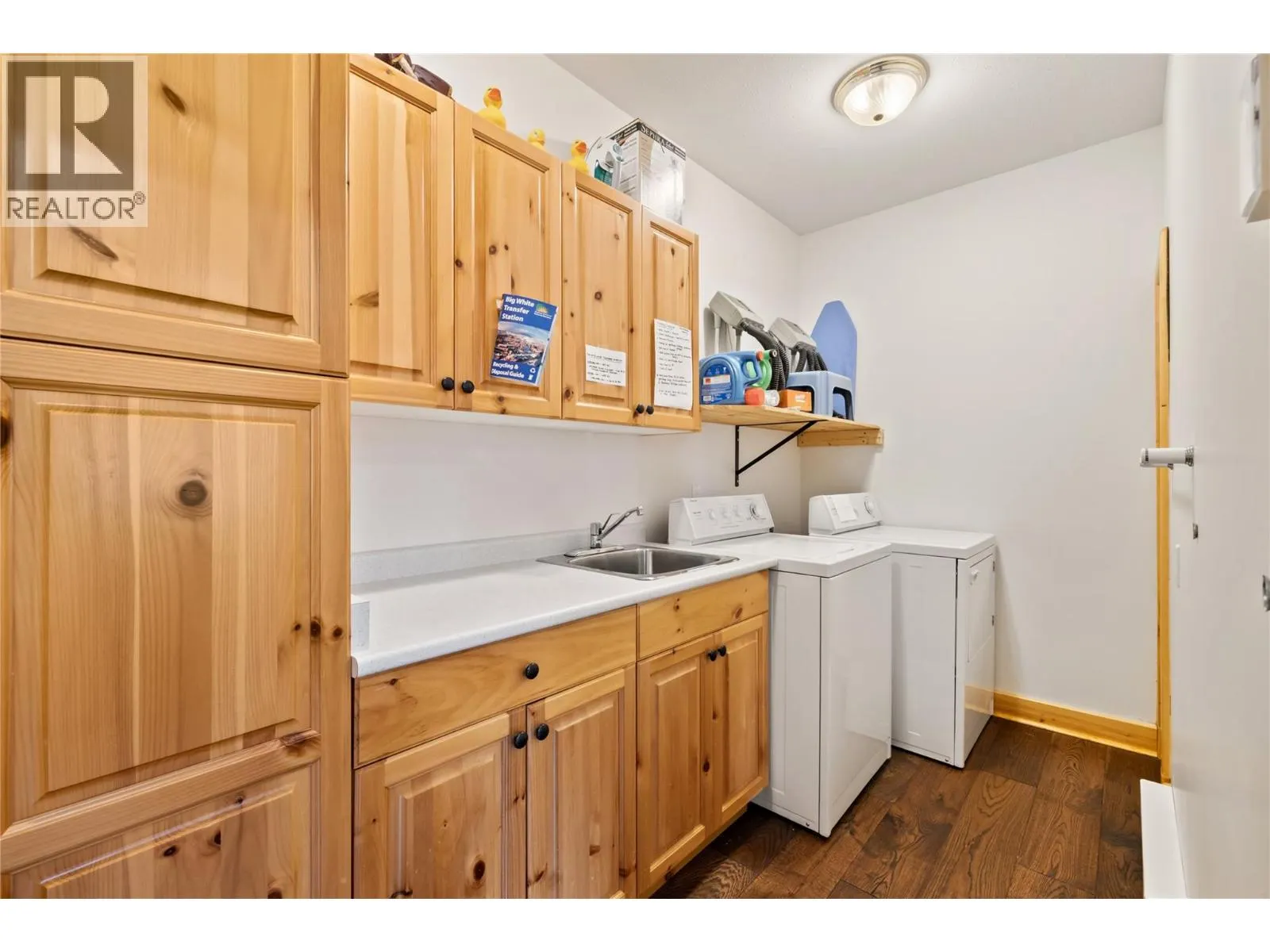 5946 Snow Pines Crescent Unit# A