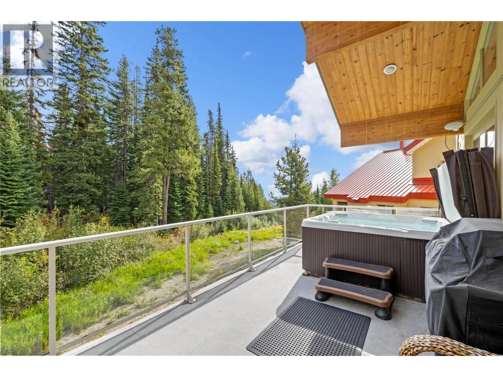 5946 Snow Pines Crescent Unit# A