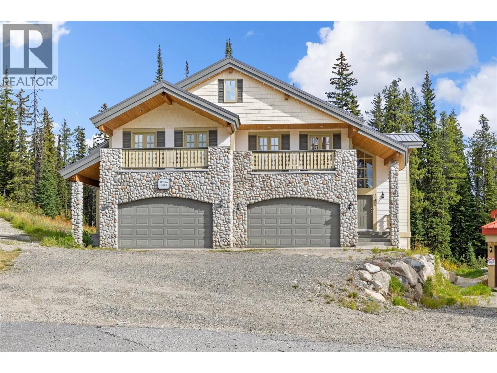 5946 Snow Pines Crescent Unit# A